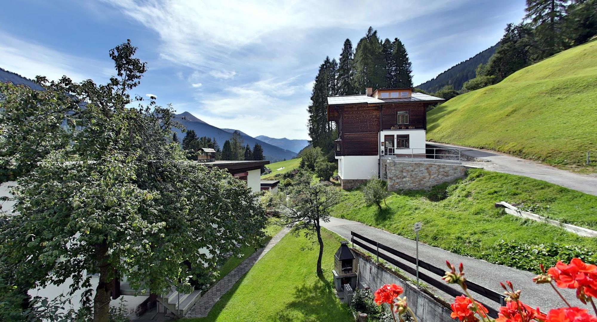 Residenz Larix Apartments Davos Exterior photo